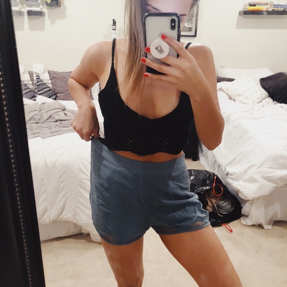 Urban Outfitters Teal Shorts - Picture 7 of 7